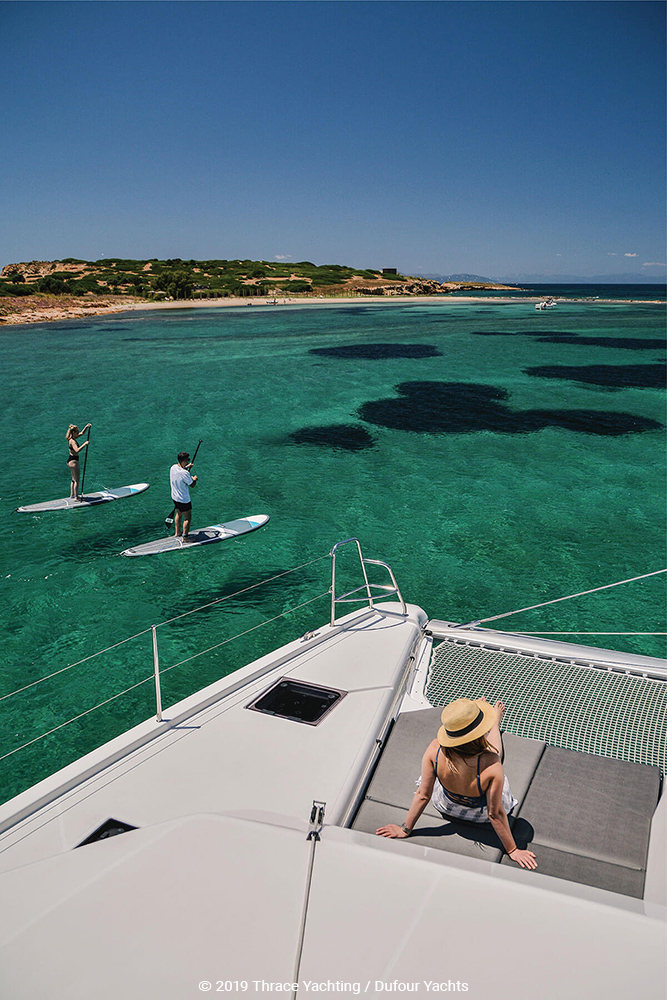 Catamaran Caipirinha large lounging and entertainment areas, spacious cabins  image 4