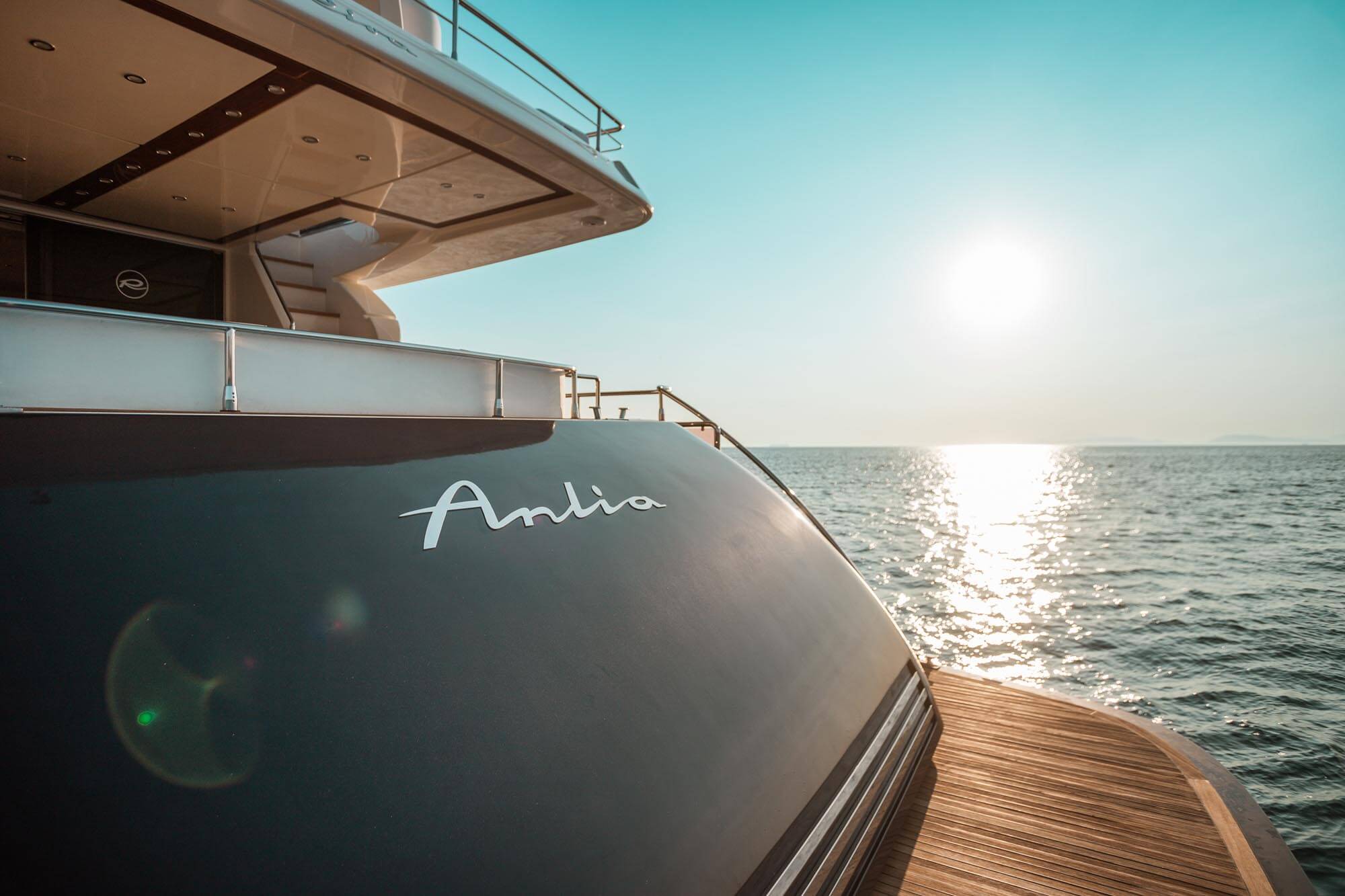 M/Y Anlia external details & lifestyle  image 7